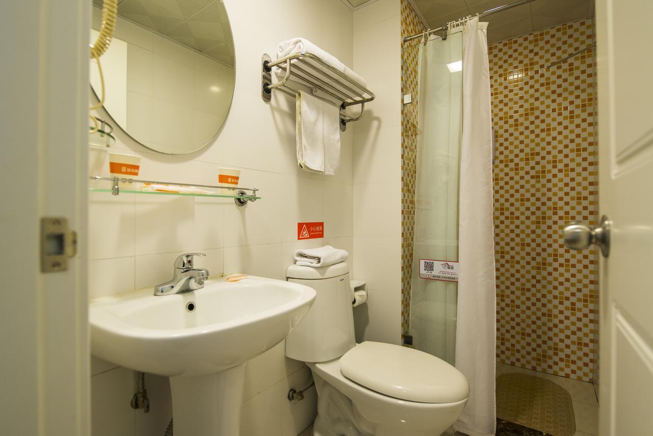 Home Inn Shanghai South Pudong Road Expo Exterior foto